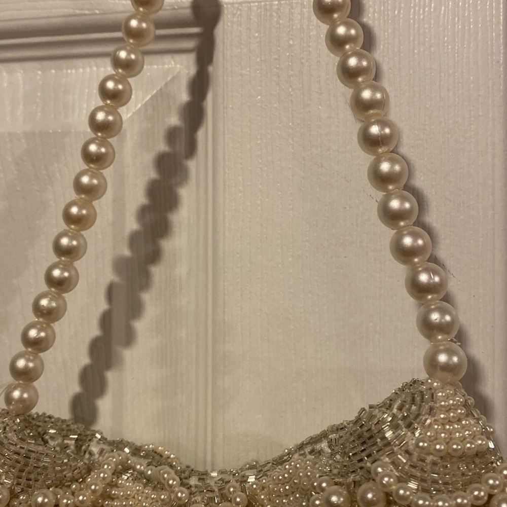 BNWT MADE IN INDIA Viral Pearl Beaded Shoulder Bag - Picture 7 of 8